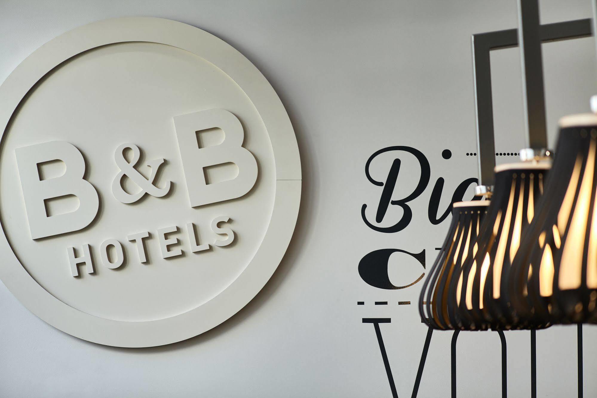 B&B HOTEL Angers 2 Université Beaucouzé Exterior foto